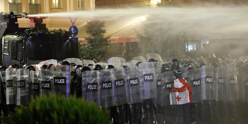 Kavelashvili Signs Law Tightening Penalties for Violations at Demonstrations