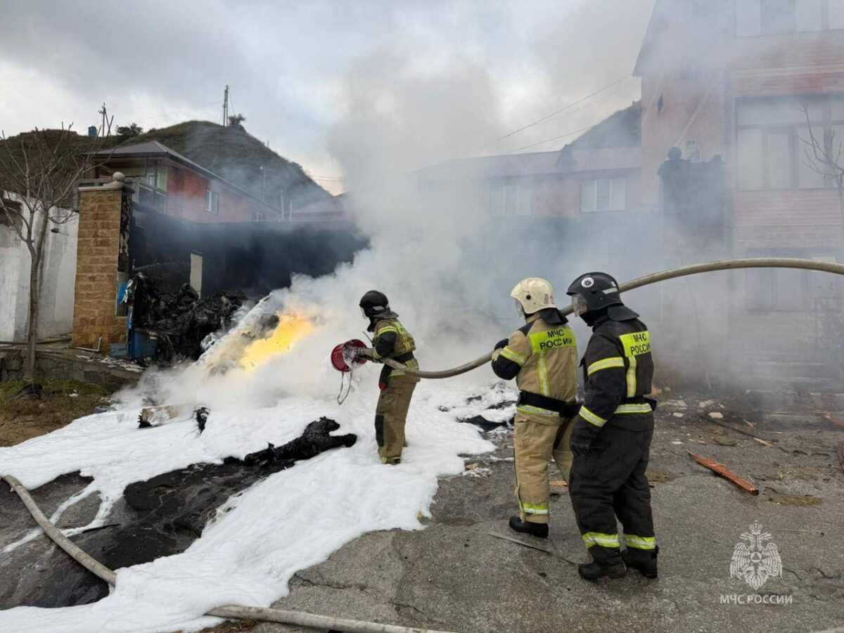 В Дагестане расследуют авиакатастрофу, унесшую жизни пяти человек