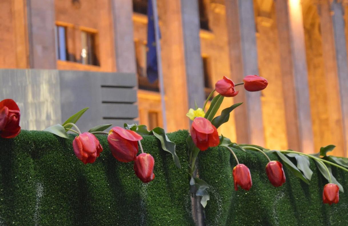 Georgian Dream representatives did not go to the memorial to honor the memory of the victims of the dispersal of a peaceful rally by Soviet troops