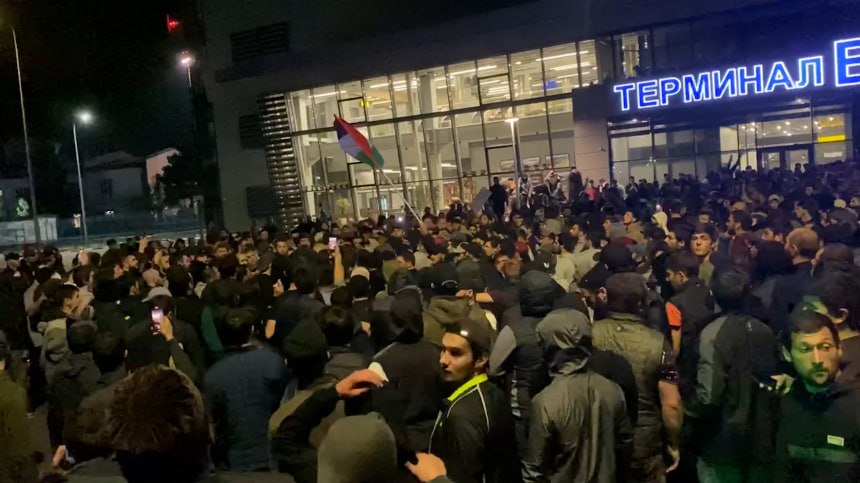 Вынесены новые приговоры участникам антисемитского погрома в аэропорту Махачкалы