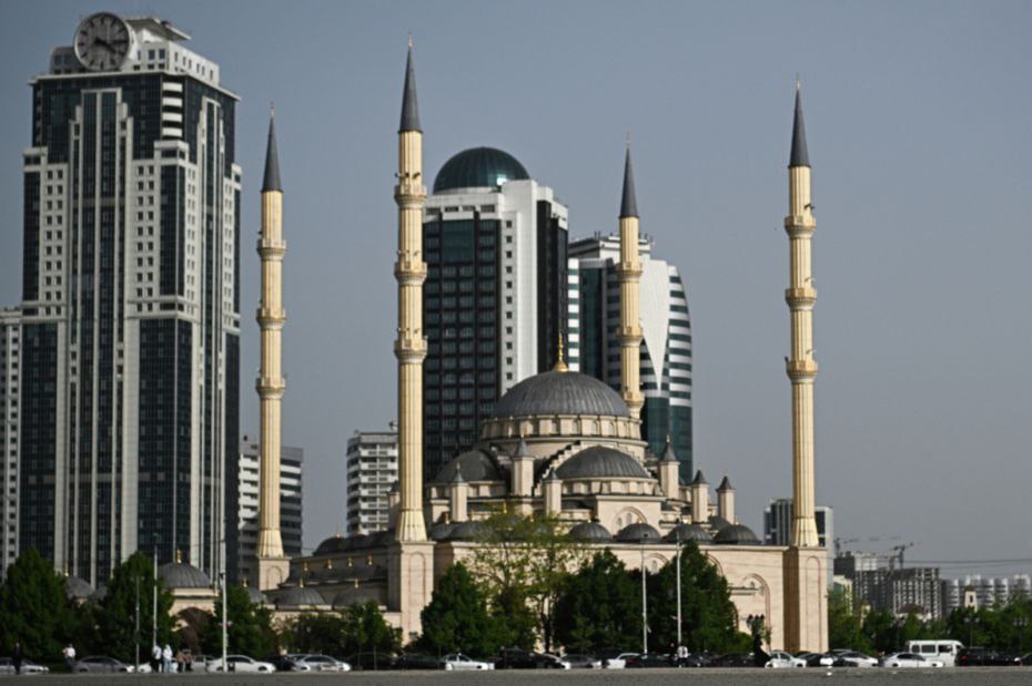 Националисты выступили против изображения комплекса «Грозный-Сити» на новой пятисотрублевой банкноте