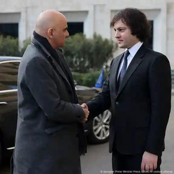 Georgian Prime Minister Expresses Readiness to Discuss Foreign Agent Law with a Small Caveat