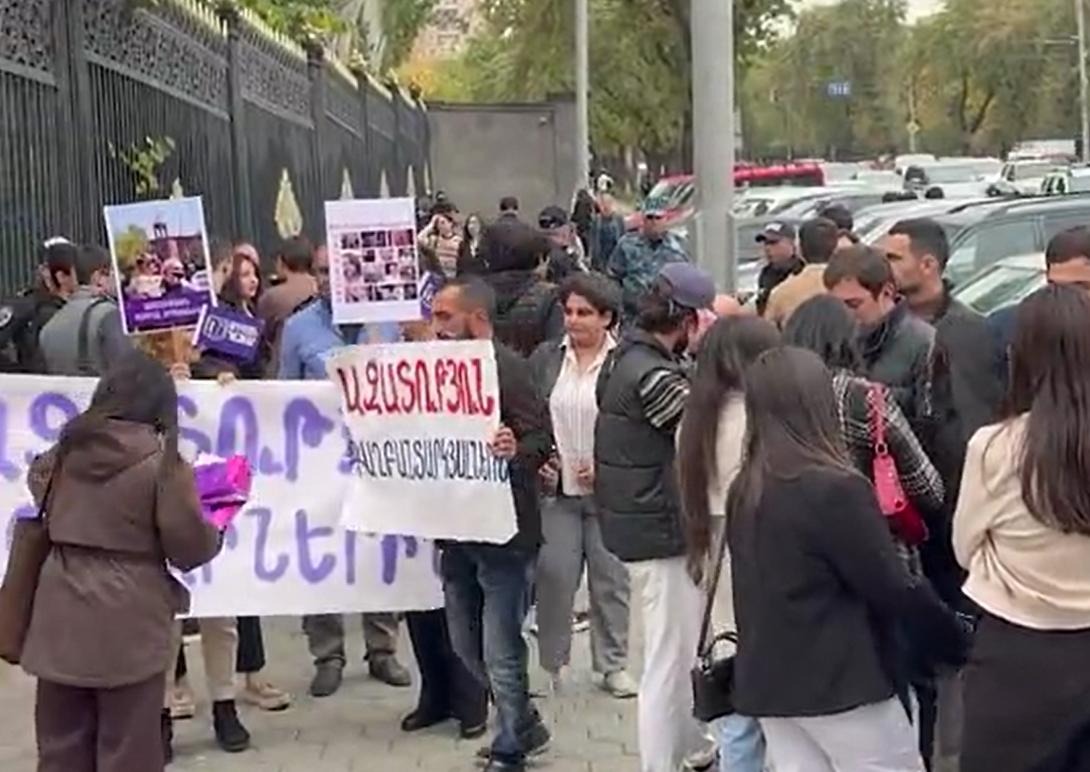 A rally in support of political prisoners was held in Armenia