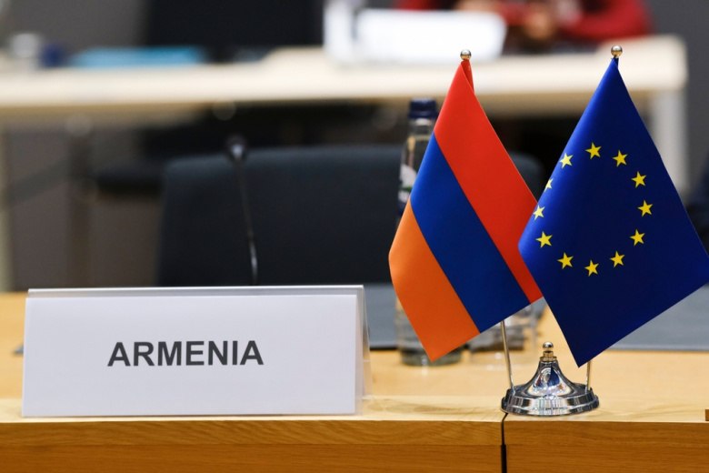 ЕС отвечает на торговые санкции Москвы пакетом помощи Армении в €50 млн