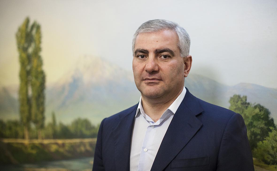 Pro-Kremlin Billionaire's Arrest Extended in Armenia