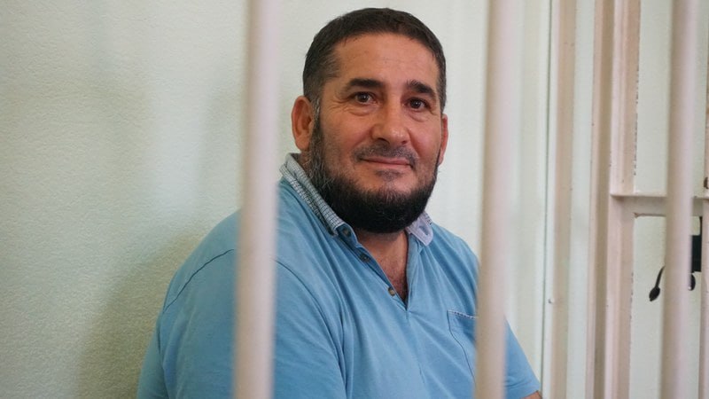 У крымскотатарского политзаключенного осталось всего 12 зубов