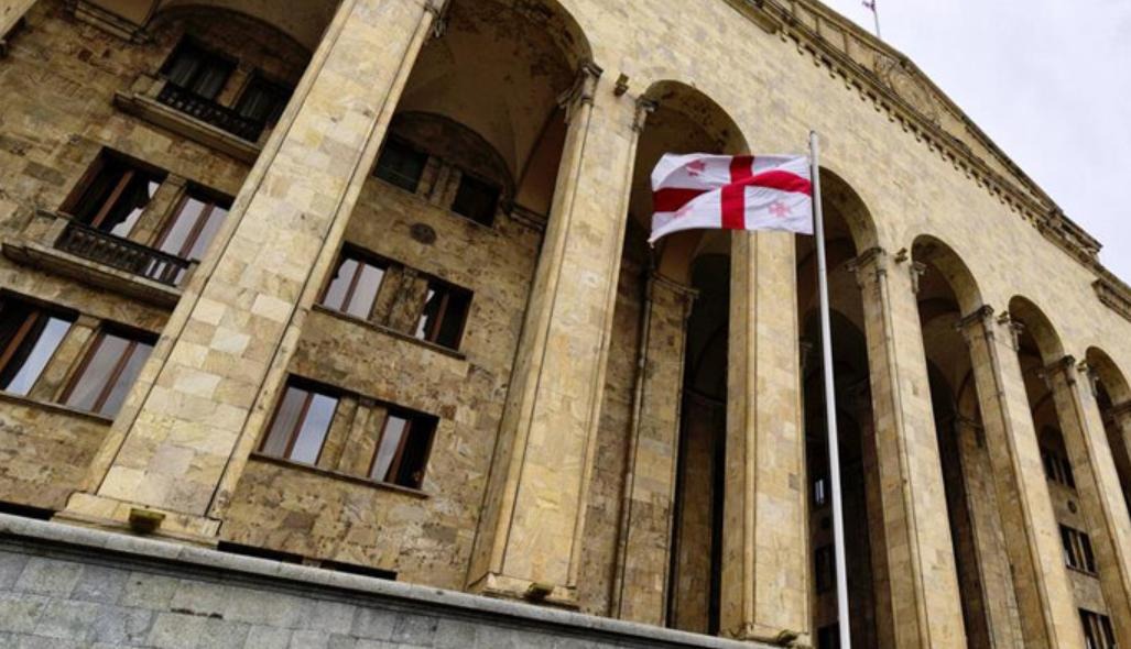 Georgia to Ban Foreign Financing of TV and Radio Broadcasters, Online Media Next in Line