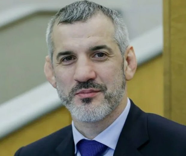 The death of Olympic wrestling champion, Chechen Buvaisar Saitiev, could have been caused by a fall from a window