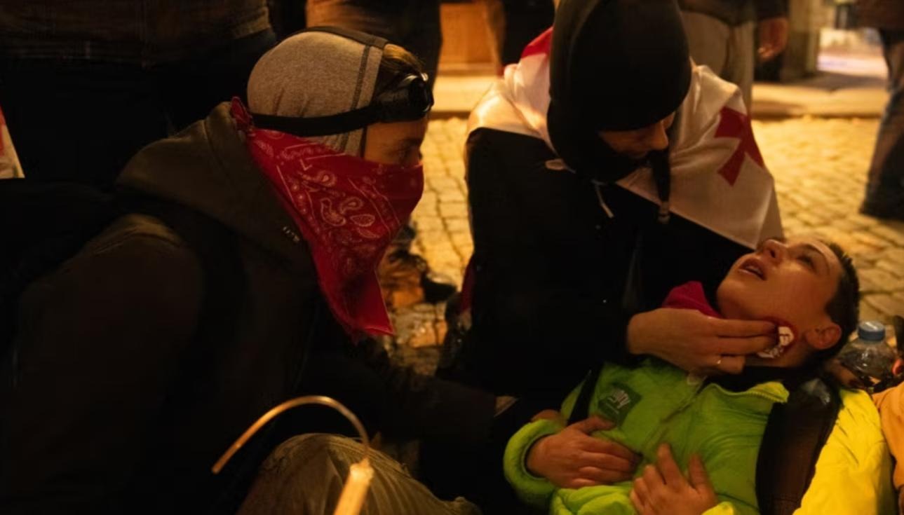 The Ombudsman and the initiative group of medical workers of Georgia call for an end to violence against protesters