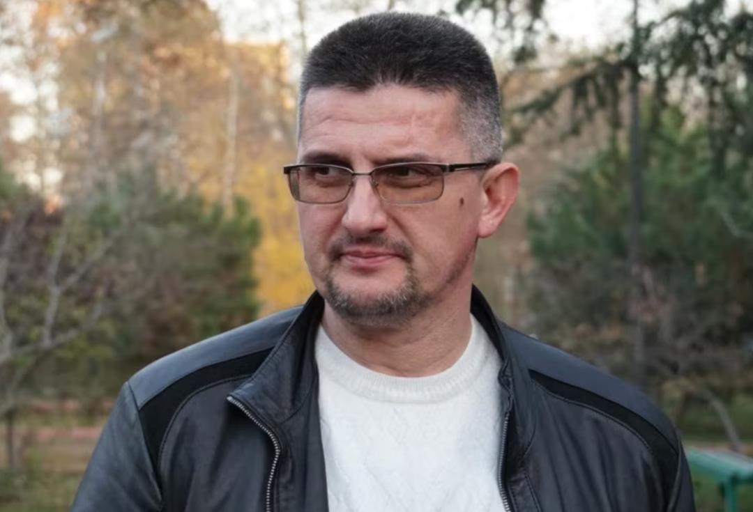 Защитник политзаключенных Рустем Кямилев вышел из спецприемника после админареста