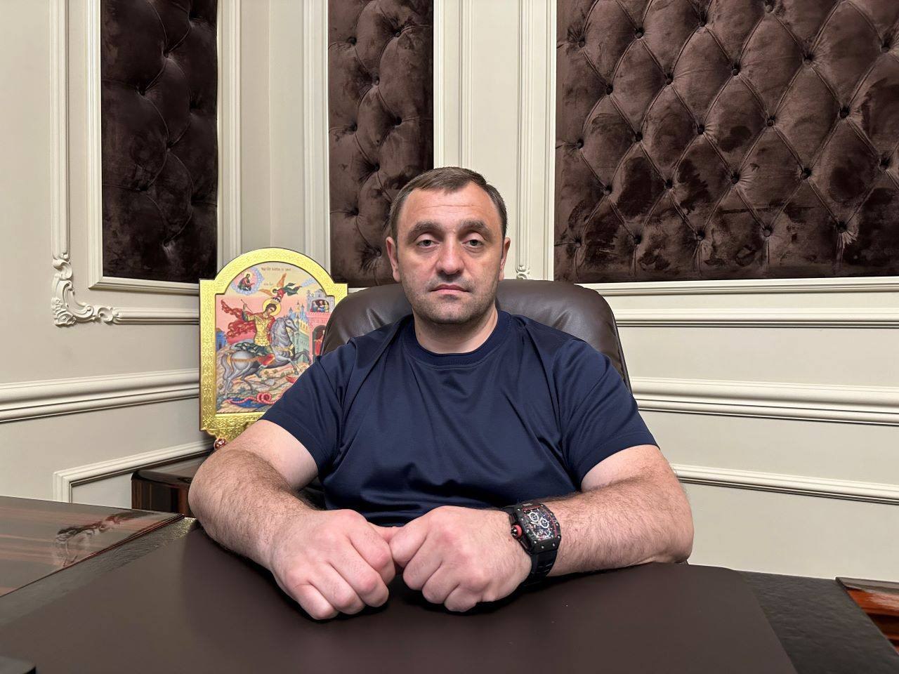 In Moscow, as a result of an explosion in an elite residential complex, the founder of the Armenian battalion fighting against Ukraine was killed