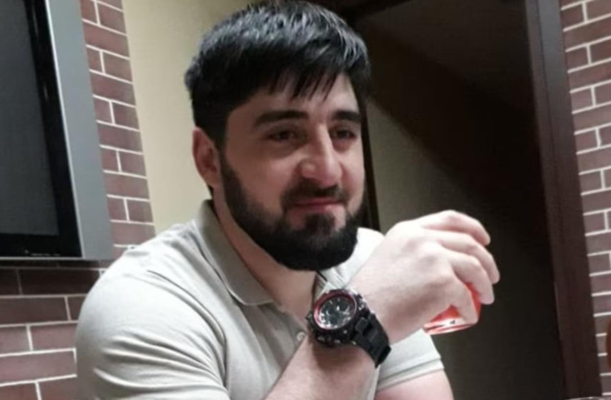 An undercover blogger criticizing Kadyrov was fined for an 
