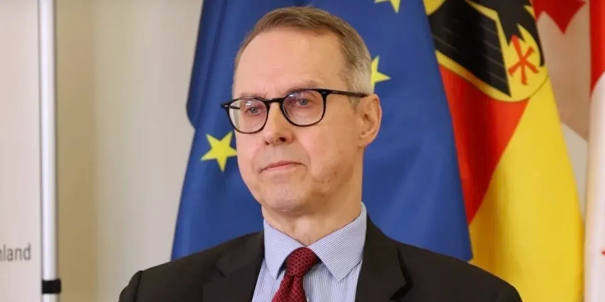 Фишер: отчет Еврокомиссии по расширению ЕС — «катастрофа» для проевропейских грузин