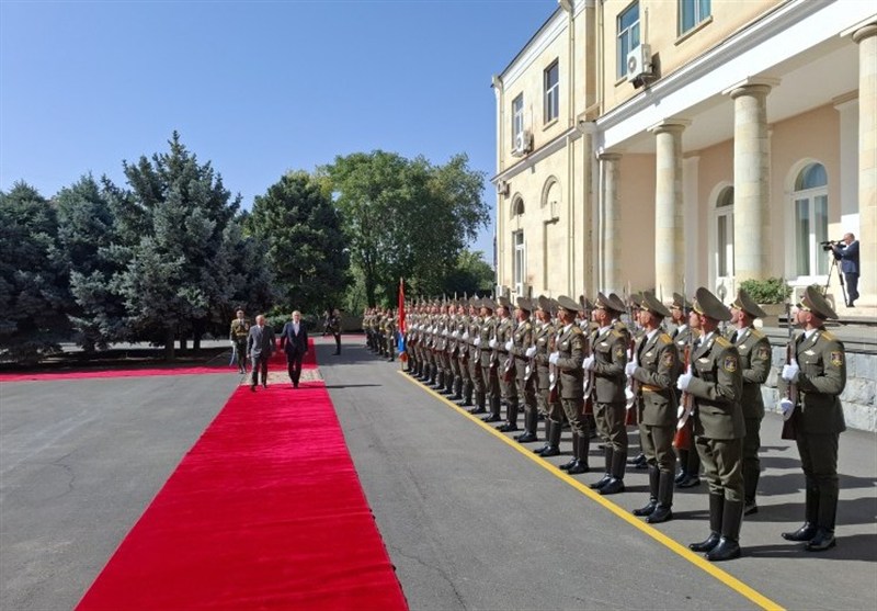 Iranian President in Yerevan: Parties Strengthen Strategic Partnership