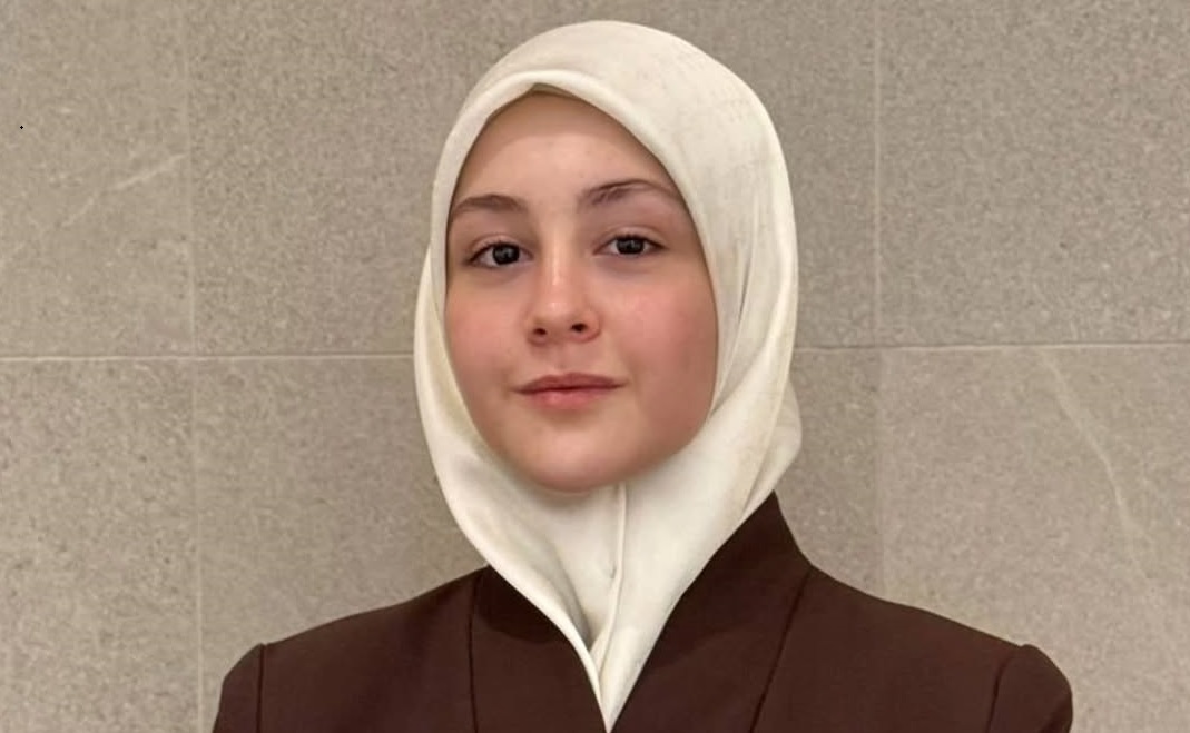 An Ingush schoolgirl was criticized for her hijab at the Moscow Olympics