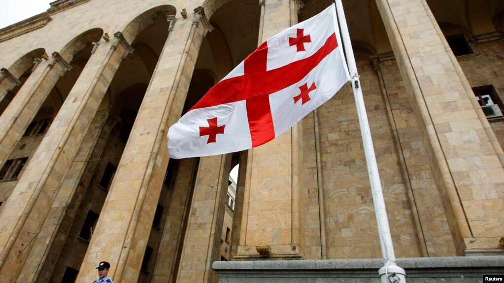 The European Parliament, Zurabishvili and Amnesty International condemn the freezing of Georgian NGOs' accounts