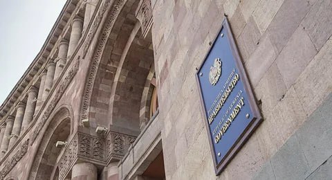 Armenia denies rumors about withdrawal of Russian military base