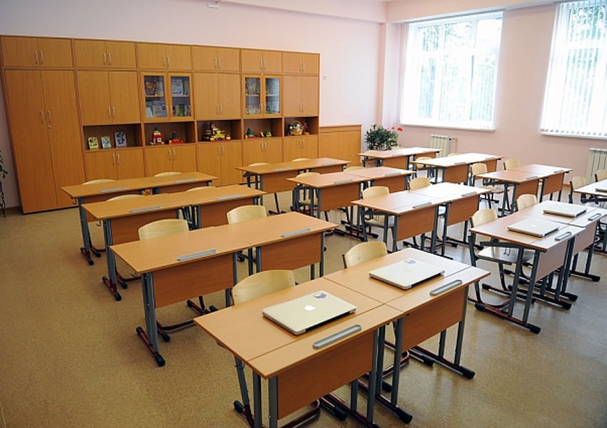 Северокавказские регионы лидируют по обеспеченности школ учителями и привлечению молодых кадров