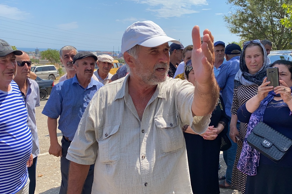 Электрический протест: коммунальный коллапс в Махачкале привел к массовым акциям