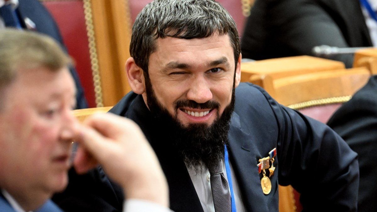 Ближайший соратник Кадырова вновь возглавил правительство Чечни, сын и зять сохранили посты вице-премьеров