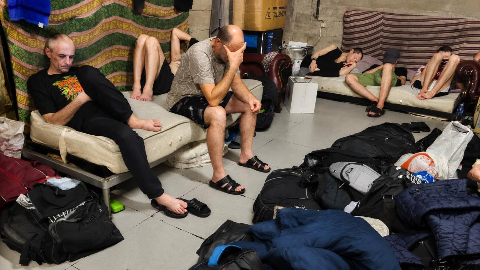 Грузия отказала 17 украинцам в международной защите: им грозит выдворение
