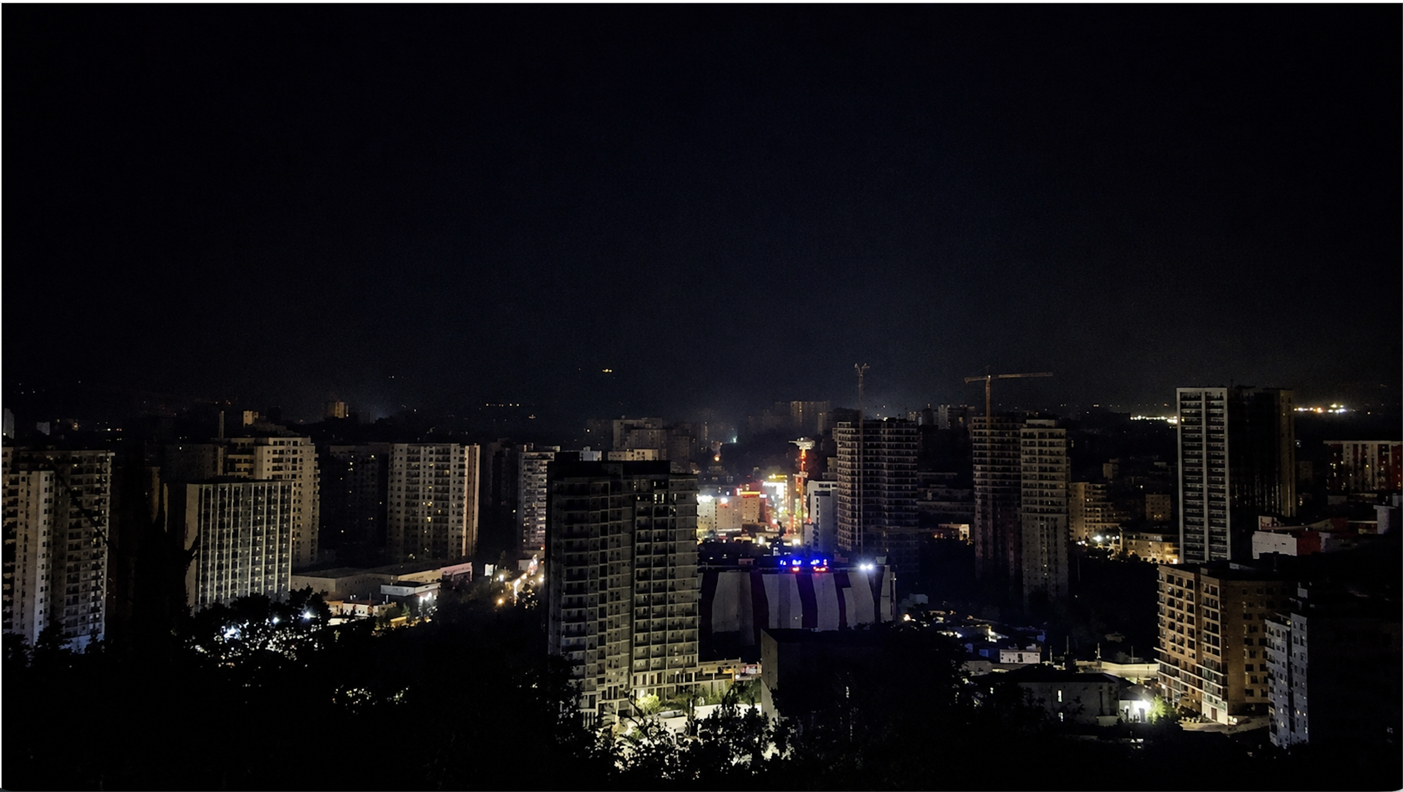 Масштабный блэкаут в Грузии: без света остались Тбилиси и другие города