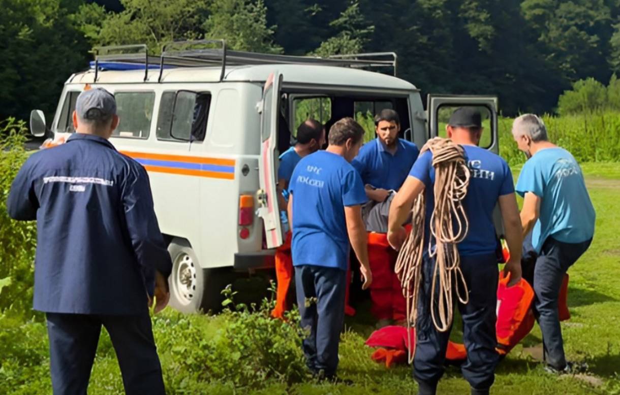 В Ингушетии третьи сутки ищут мужчину, предположительно утонувшего в реке Асса