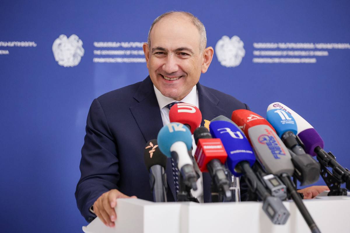 Не поздравили, но пригласили: Пашинян едет в Россию 7 июля