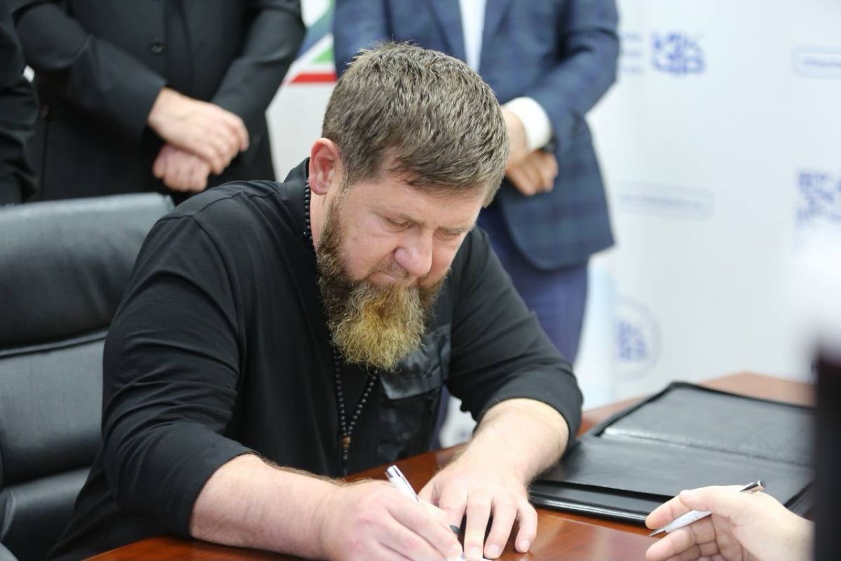 У Кадырова на выборах появились соперники. Десять лет назад в той же роли был отец одного из нынешних кандидатов
