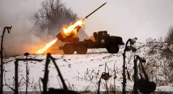 Российские войска атакуют на пяти направлениях в Донецкой и Луганской областях