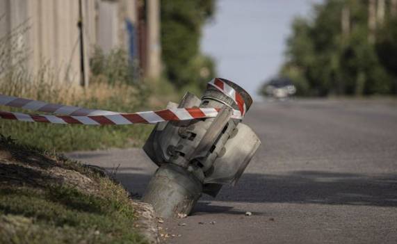 В результате обстрелов Донецкой и Херсонской областей погибли местные жители
