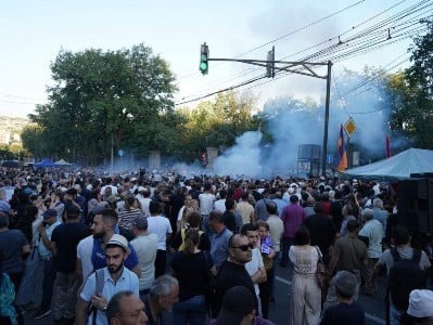 В Армении арестовали восемь участников протестов