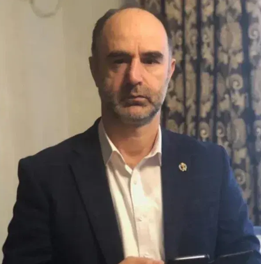 Чеченского адвоката выпустили из-под ареста