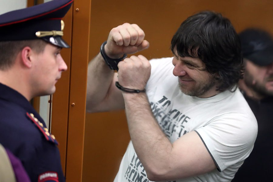 Темерлан Эскерханов, осужденный по делу об убийстве Бориса Немцова, отправился на войну с Украиной