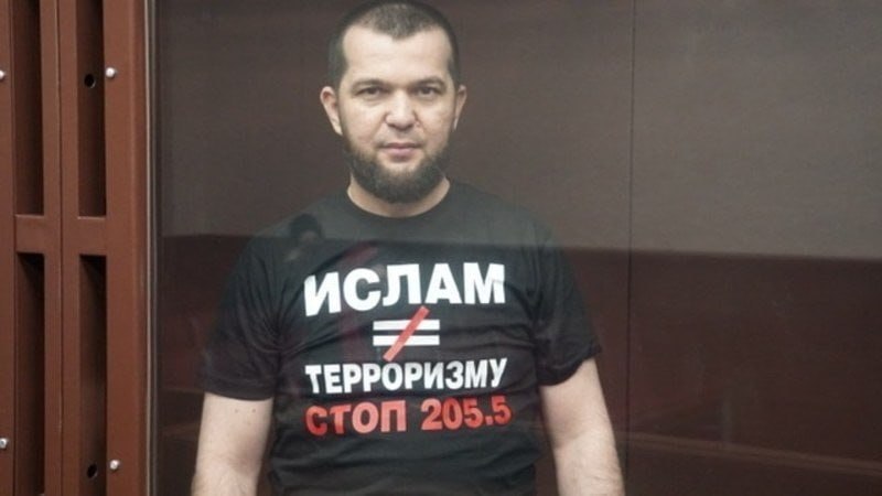 Крымскотатарского политзаключенного этапировали в другую колонию