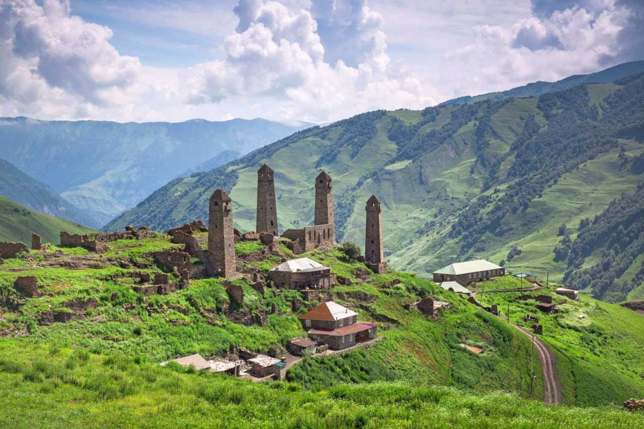 Чечня и Дагестан вошли в лидеры по динамике туристического потока