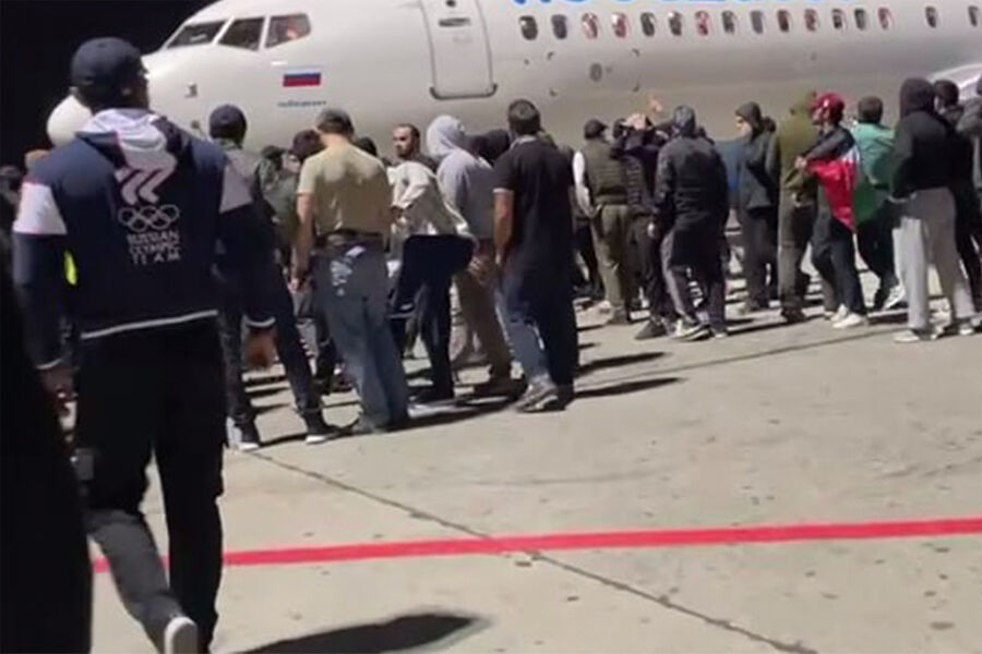 Свыше 400 подозреваемых по делу о беспорядках в аэропорту Махачкалы идентифицированы по видеокамерам