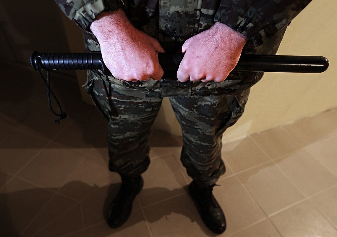 Правозащитники сообщили о пытках крымскотатарских политзаключенных.