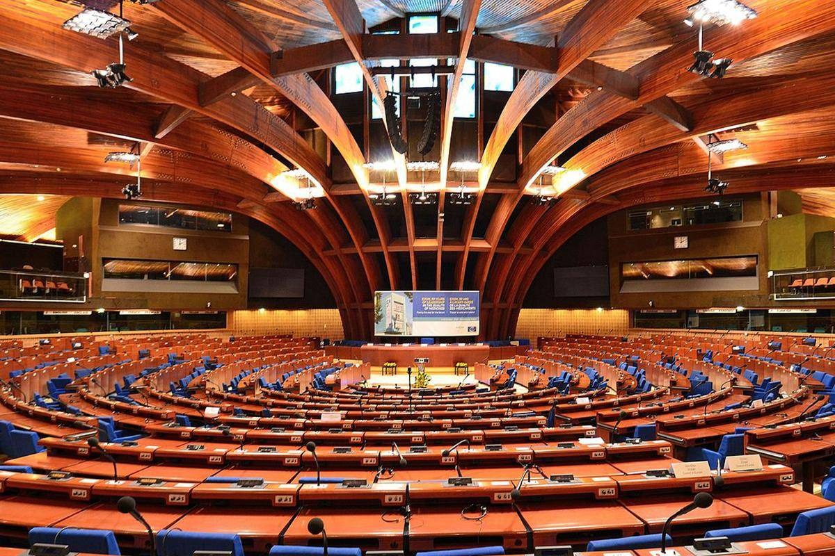 Совет Европы и ОБСЕ раскритиковали азербайджанский закон о партиях