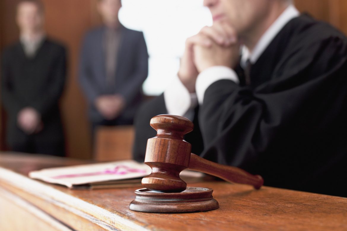 Мужчину из Дагестана приговорили к пяти годам за фото Басаева и ролики о ЧРИ