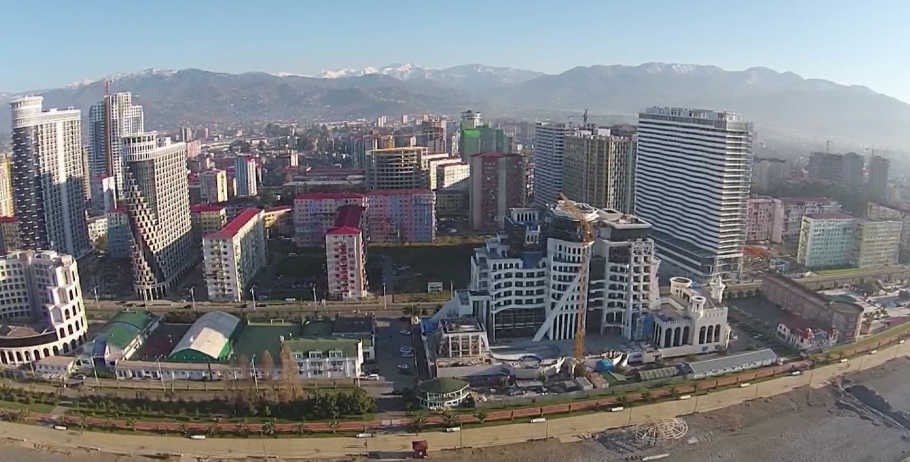 Грузия хочет запретить продавать жилье россиянам