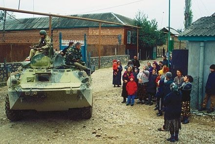 Задержание и пытки пастухов  в с.Майртуп, похищение в Грозном и акция горожан в Аргуне против бесчинств русских военных