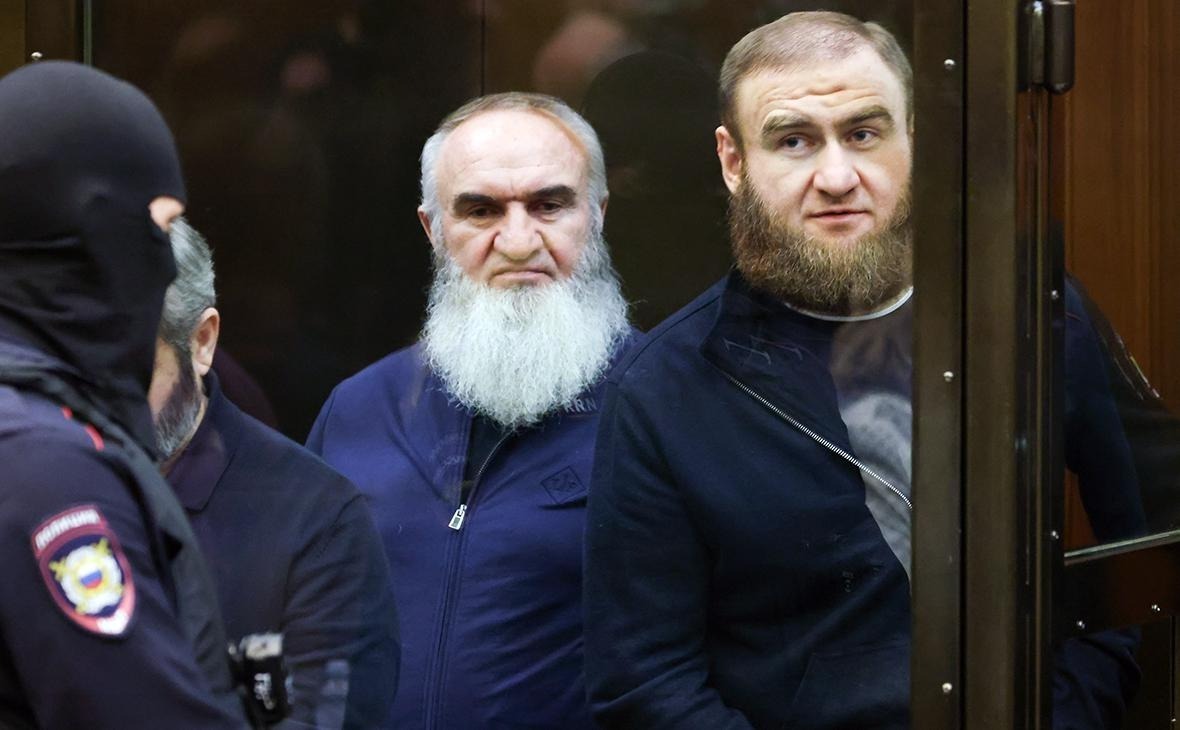 Пожизненно осужденный Арашуков объявил голодовку