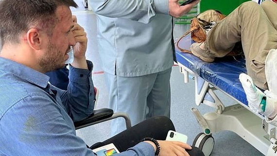 Избитого в Чечне адвоката Александра Немова выписали из больницы.