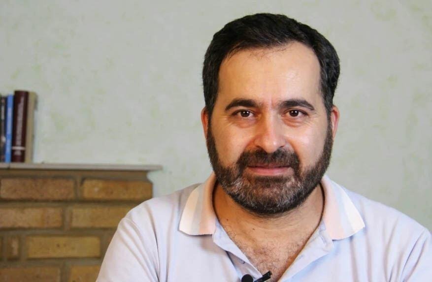 В Азербайджане известному правозащитнику продлили арест на два месяца