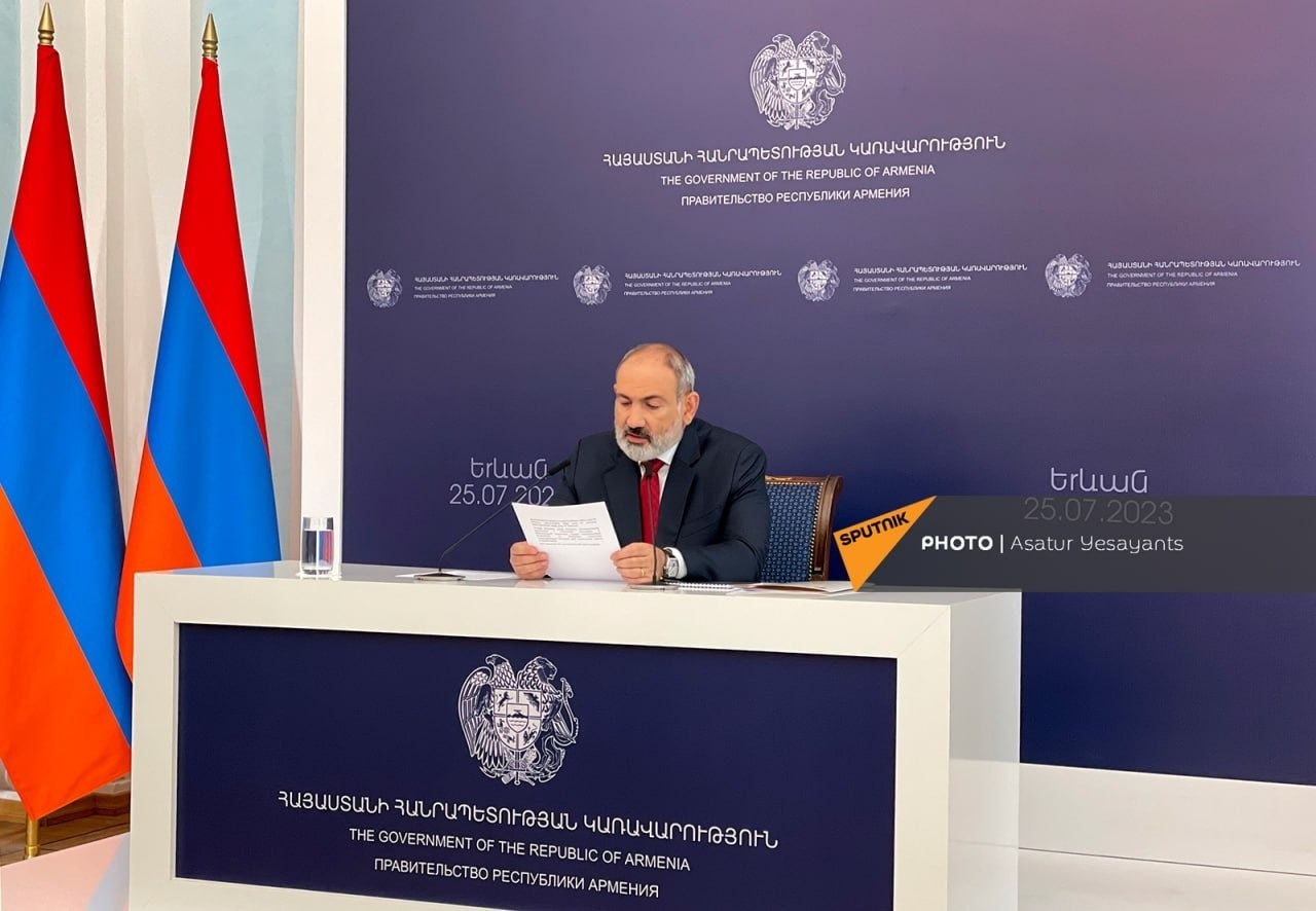 Пашинян сообщил о необходимости поддержки мирового сообщества в карабахском вопросе