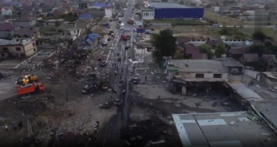 Число погибших в результате взрыва в Махачкале достигло 35 человек