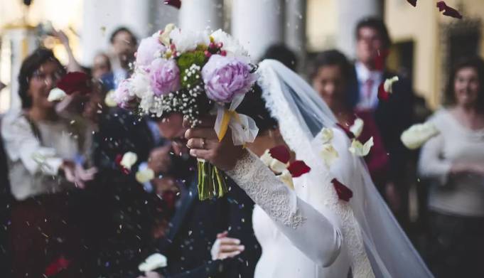 DUM of Chechnya banned giving luxury items for weddings