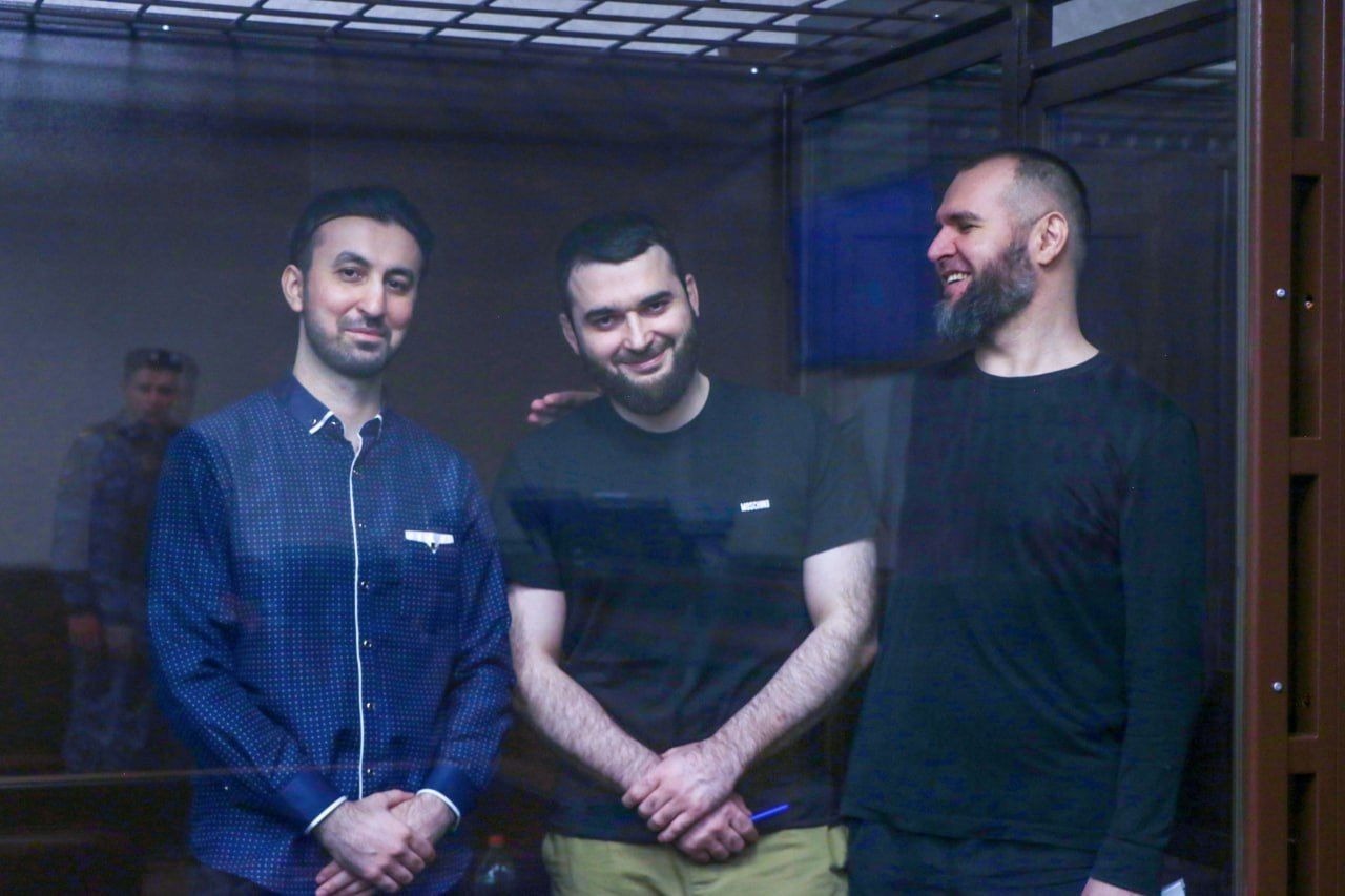 Политзаключенного-журналиста из Дагестана Абдулмумина Гаджиева приговорили к 17 годам