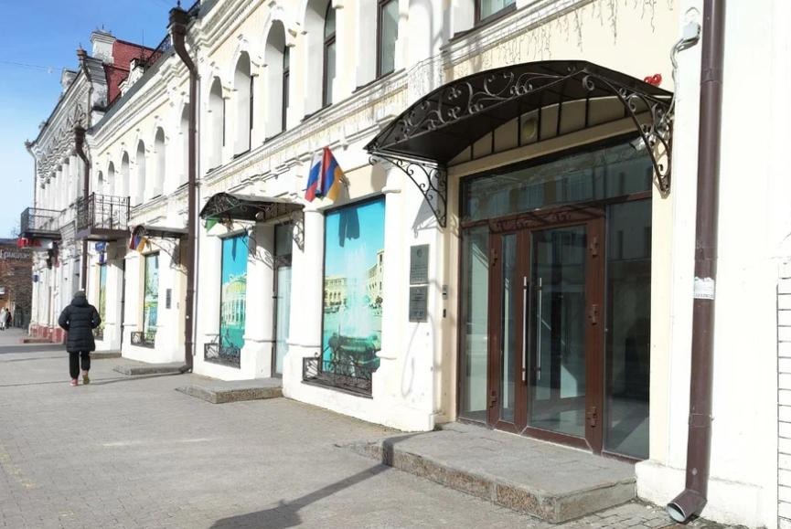 In Tyumen, nationalists shouted anti-migrant slogans